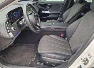 MERCEDES-BENZ E 220 usata, con Cruise Control