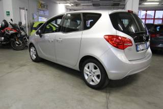 OPEL Meriva usata, con Airbag Passeggero
