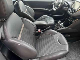 PEUGEOT 208 usata, con Sedile posteriore sdoppiato