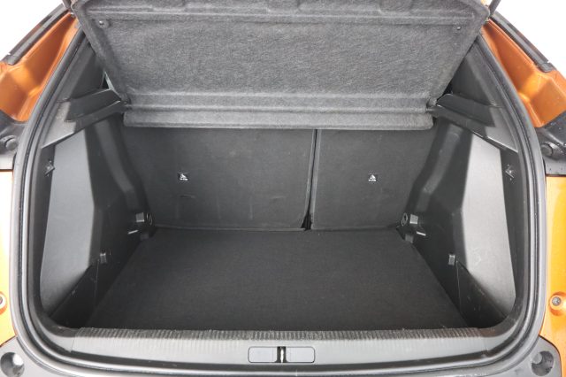 PEUGEOT 2008 usata 5