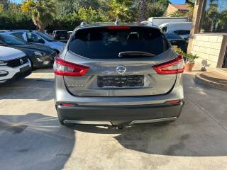 NISSAN Qashqai usata, con Autoradio