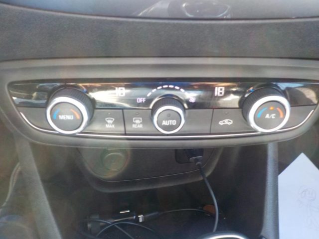 OPEL Crossland X usata, con Bluetooth