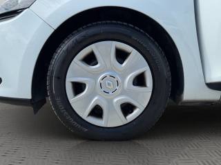 RENAULT Clio usata 14