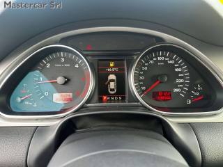 AUDI Q7 usata, con Autoradio digitale