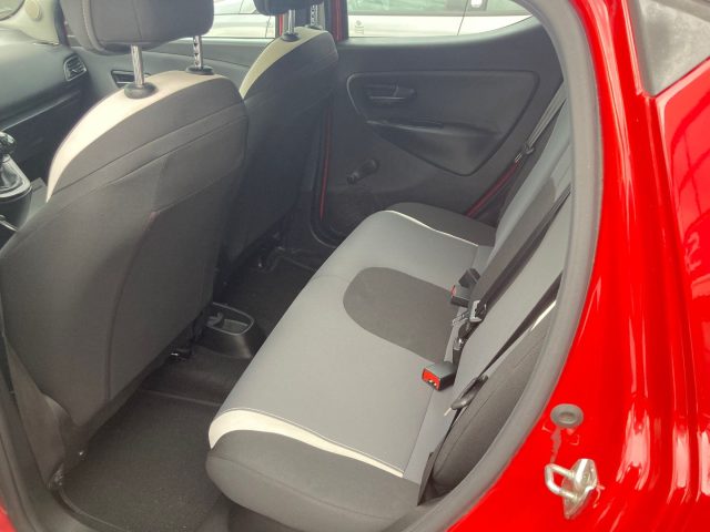 LANCIA Ypsilon usata 12