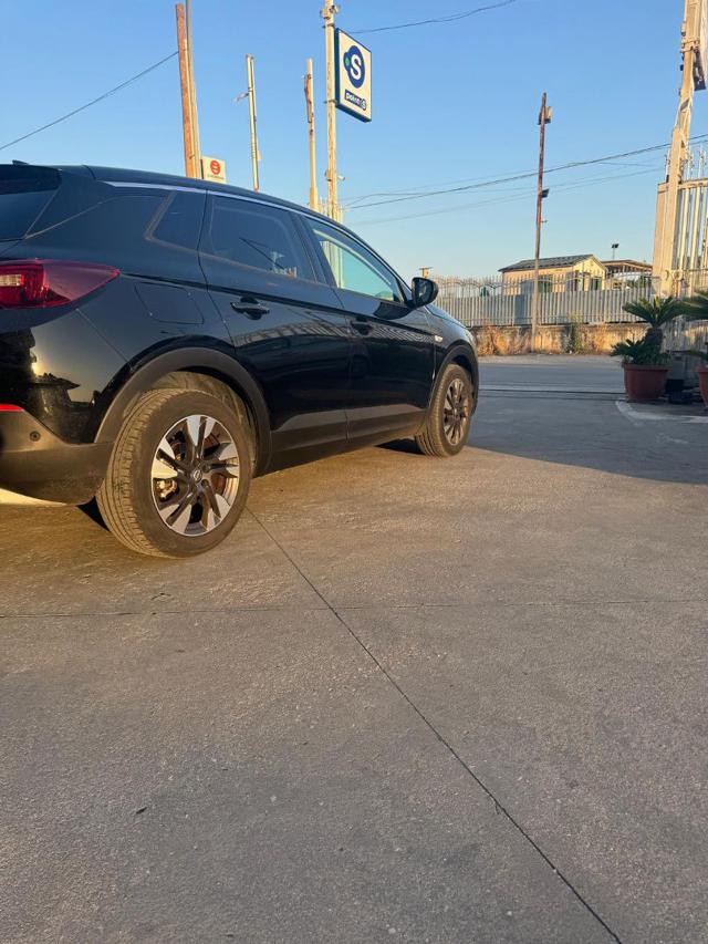 OPEL Grandland X usata, con Autoradio