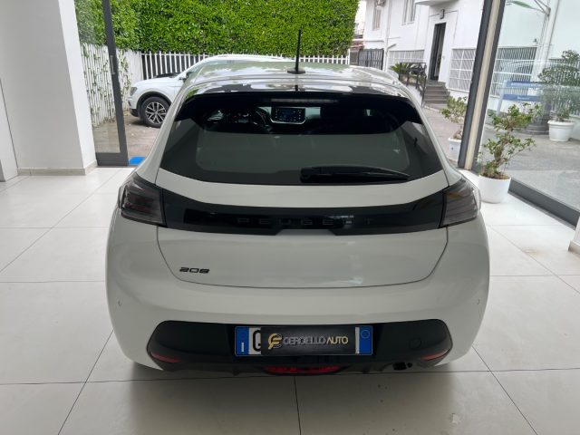 PEUGEOT 208 usata, con Autoradio
