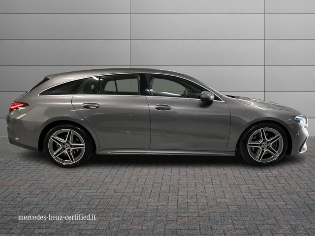 MERCEDES-BENZ CLA 200 usata, con Autoradio