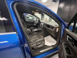 PORSCHE Macan usata, con Bracciolo