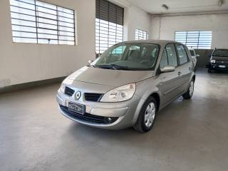 RENAULT Scenic 1.6 16V Dynamique