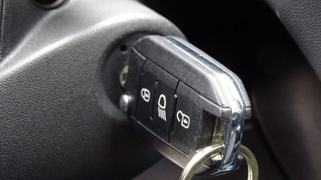 PEUGEOT 208 usata 98