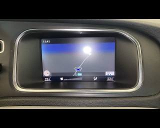 VOLVO V40 Cross Country usata, con Sistema di navigazione