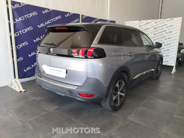 PEUGEOT 5008 usata, con Airbag Passeggero