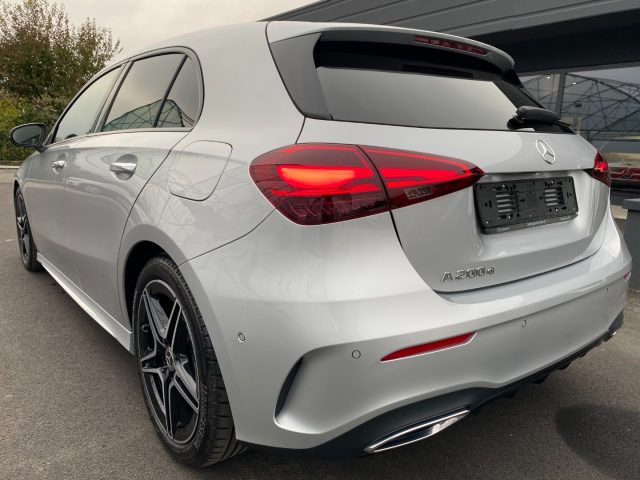 MERCEDES-BENZ A 200 usata, con Cerchi in lega