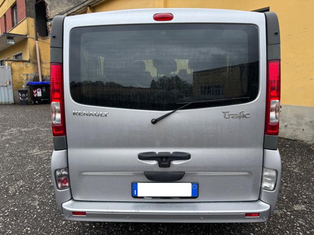 RENAULT Trafic usata, con Alzacristalli elettrici