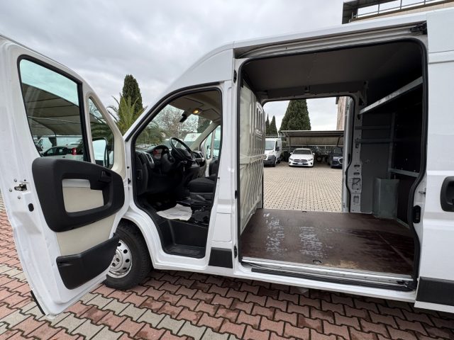 FIAT Ducato usata, con Touch screen
