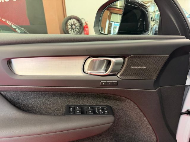 VOLVO XC40 usata, con Climatizzatore