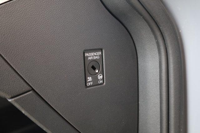VOLKSWAGEN Golf usata 141