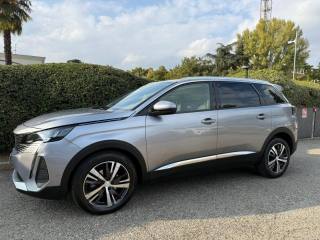 PEUGEOT 5008 usata, con Airbag laterali