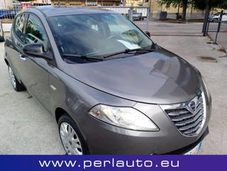 LANCIA Ypsilon usata, con Airbag
