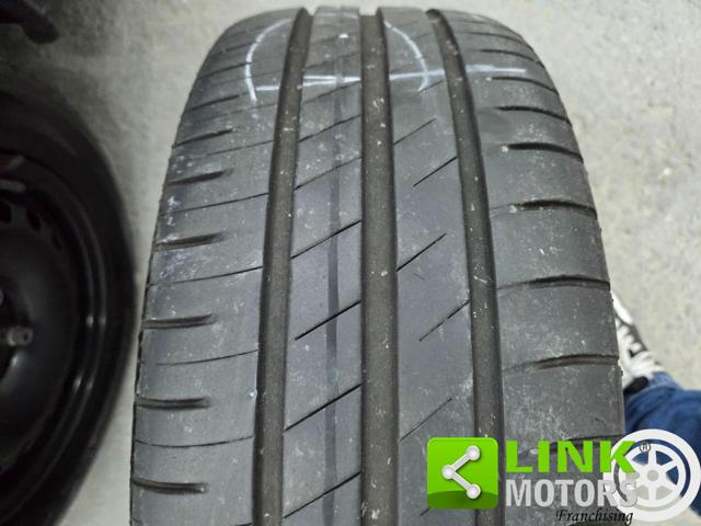 VOLKSWAGEN up! usata, con Climatizzatore