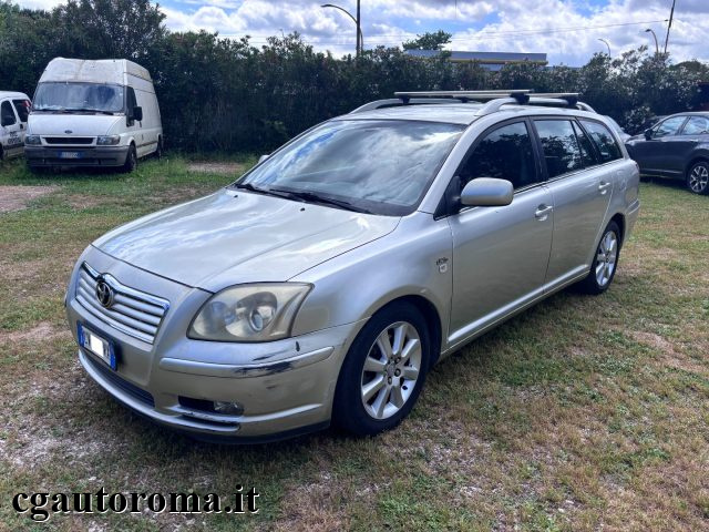 TOYOTA Avensis usata, con ABS