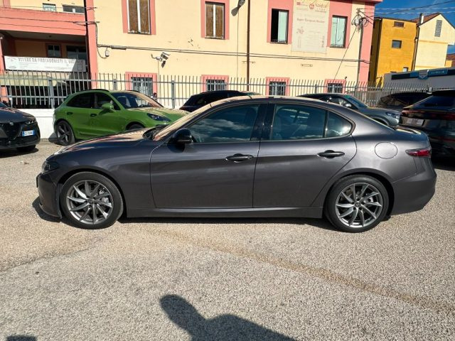ALFA ROMEO Giulia usata, con Climatizzatore