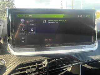 PEUGEOT 2008 usata, con Volante in pelle