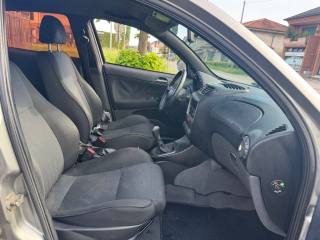 ALFA ROMEO 147 usata 11