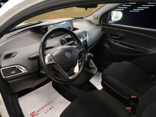 LANCIA Ypsilon usata 14