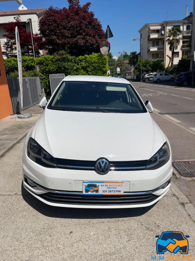 VOLKSWAGEN Golf usata, con Isofix