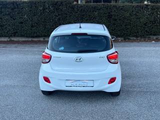 HYUNDAI i10 usata, con Alzacristalli elettrici