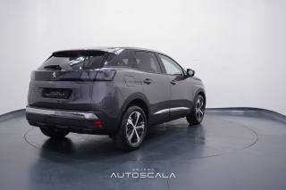 PEUGEOT 3008 usata, con Autoradio