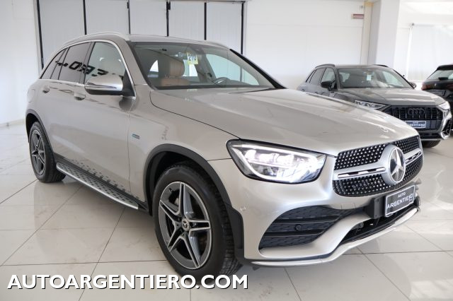 MERCEDES-BENZ GLC 300 usata, con Frenata d