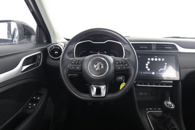 MG ZS usata 11