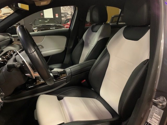 MERCEDES-BENZ A 220 usata, con USB