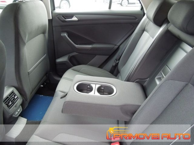 VOLKSWAGEN T-Roc usata, con Airbag laterali