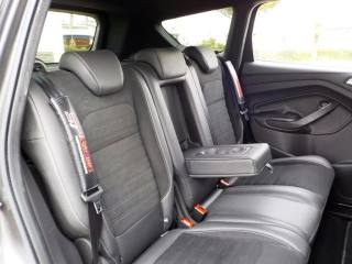 FORD Kuga usata, con Sensori di parcheggio anteriori