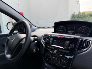 LANCIA Ypsilon usata, con Isofix