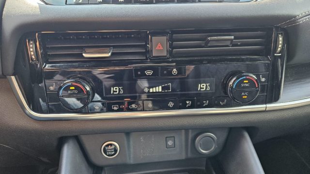 NISSAN Qashqai usata, con Climatizzatore