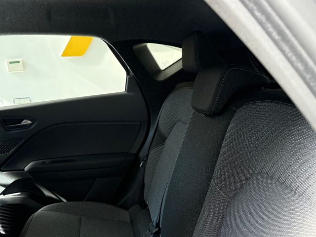 RENAULT Captur usata, con Volante multifunzione