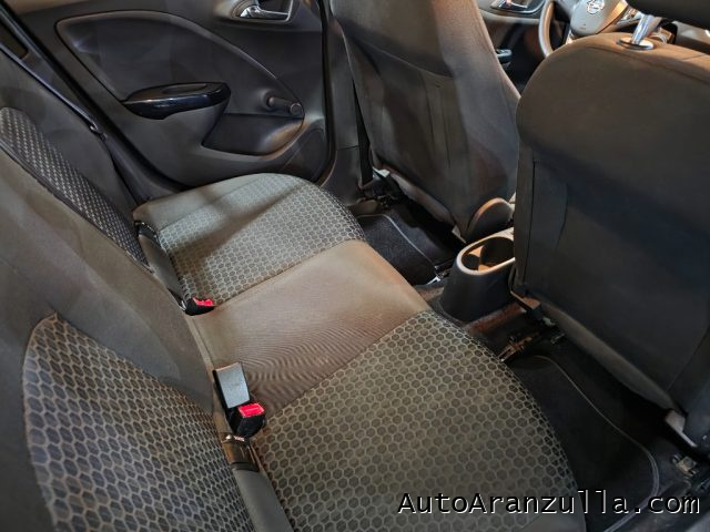 OPEL Corsa usata, con Bluetooth