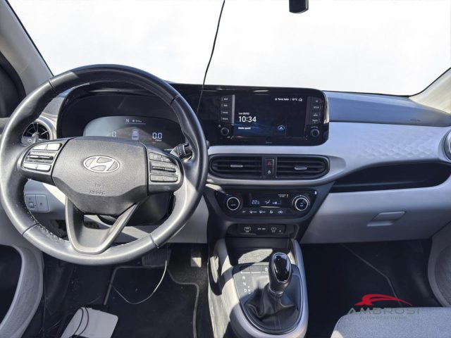 HYUNDAI i10 usata 12