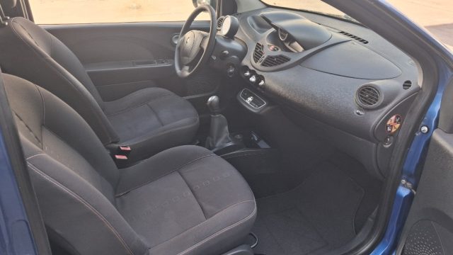 RENAULT Twingo usata, con Airbag laterali