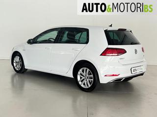 VOLKSWAGEN Golf usata, con Autoradio