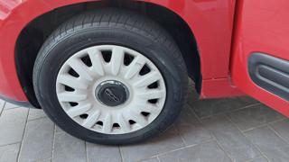 FIAT 500L usata, con USB
