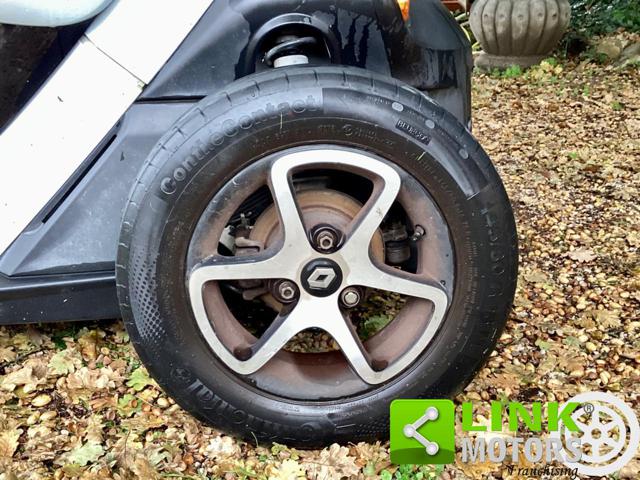 RENAULT Twizy usata 9