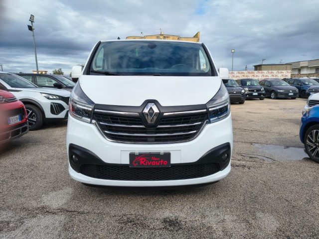 RENAULT Trafic usata, con ABS