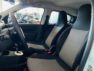 RENAULT Twingo Electric usata, con Autoradio digitale