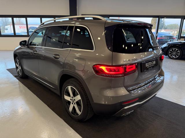 MERCEDES-BENZ GLB 200 usata, con Alzacristalli elettrici